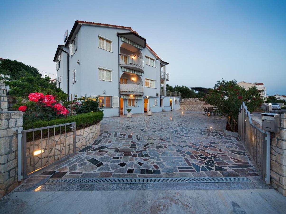 Villa Kristina Трогир Экстерьер фото