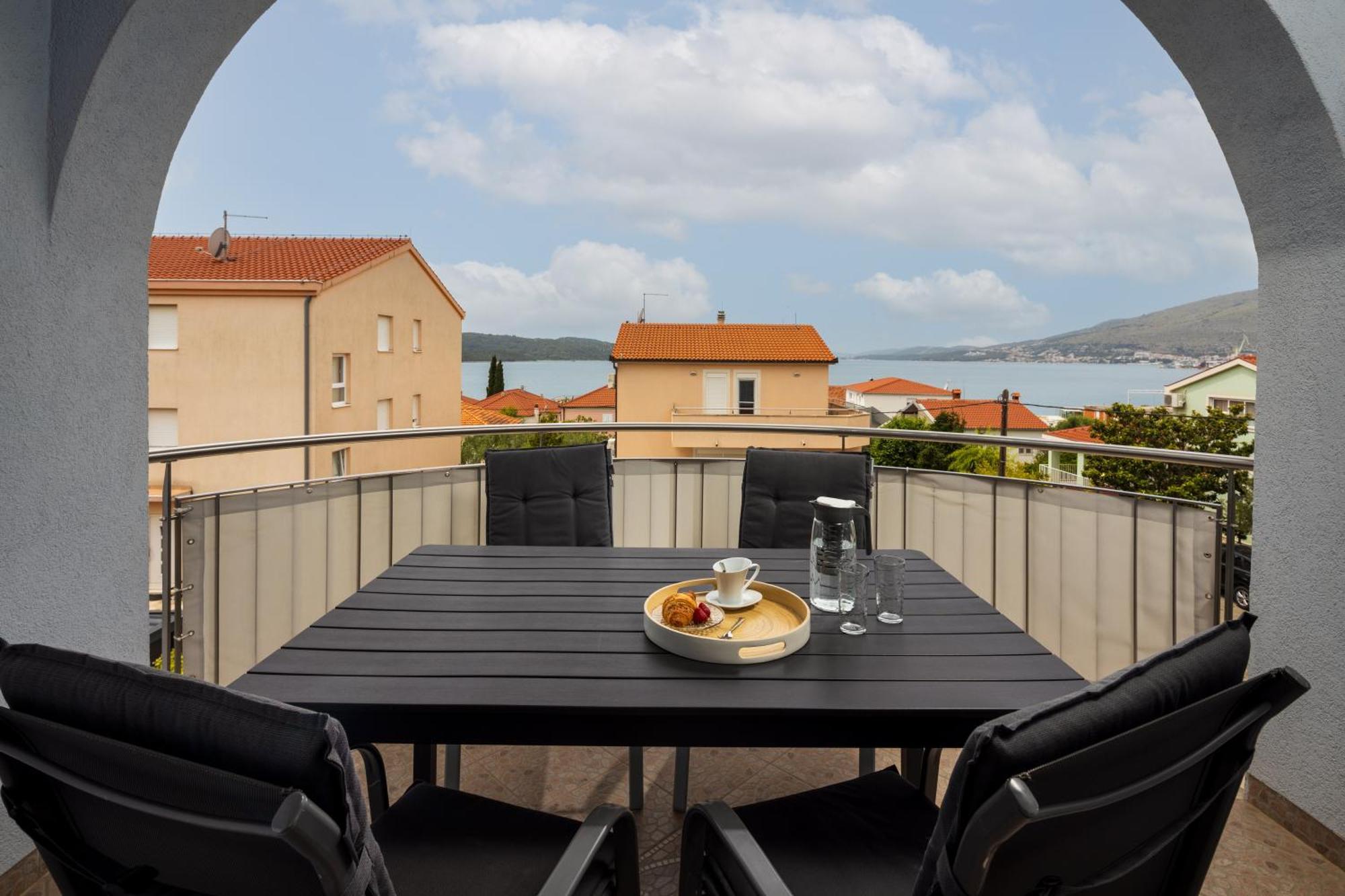 Villa Kristina Трогир Экстерьер фото