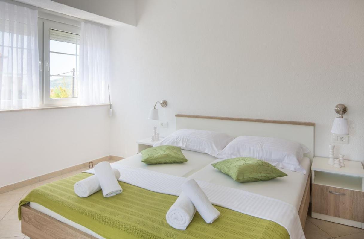 Villa Kristina Трогир Экстерьер фото