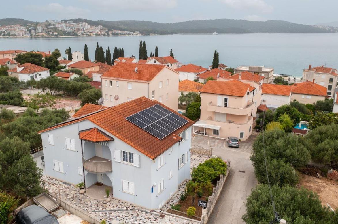 Villa Kristina Трогир Экстерьер фото